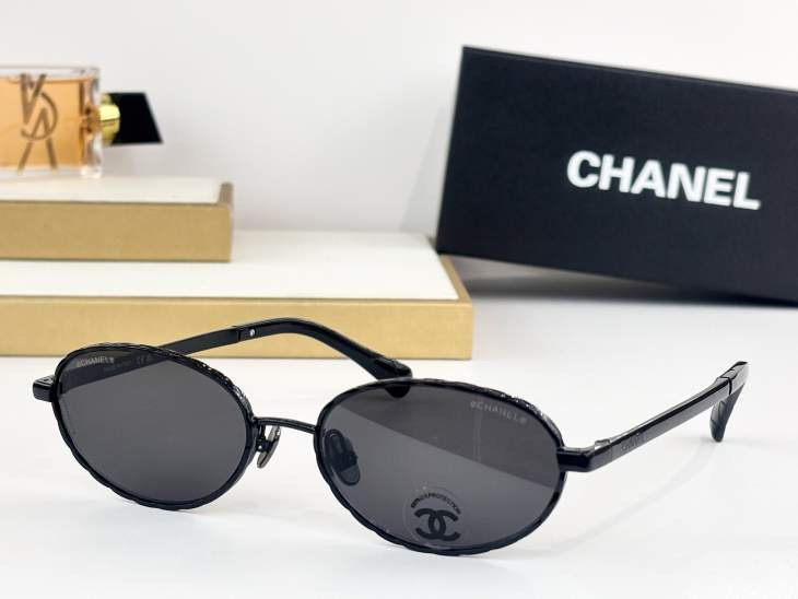 Picture of Chanel Sunglasses _SKUfw76991145fw